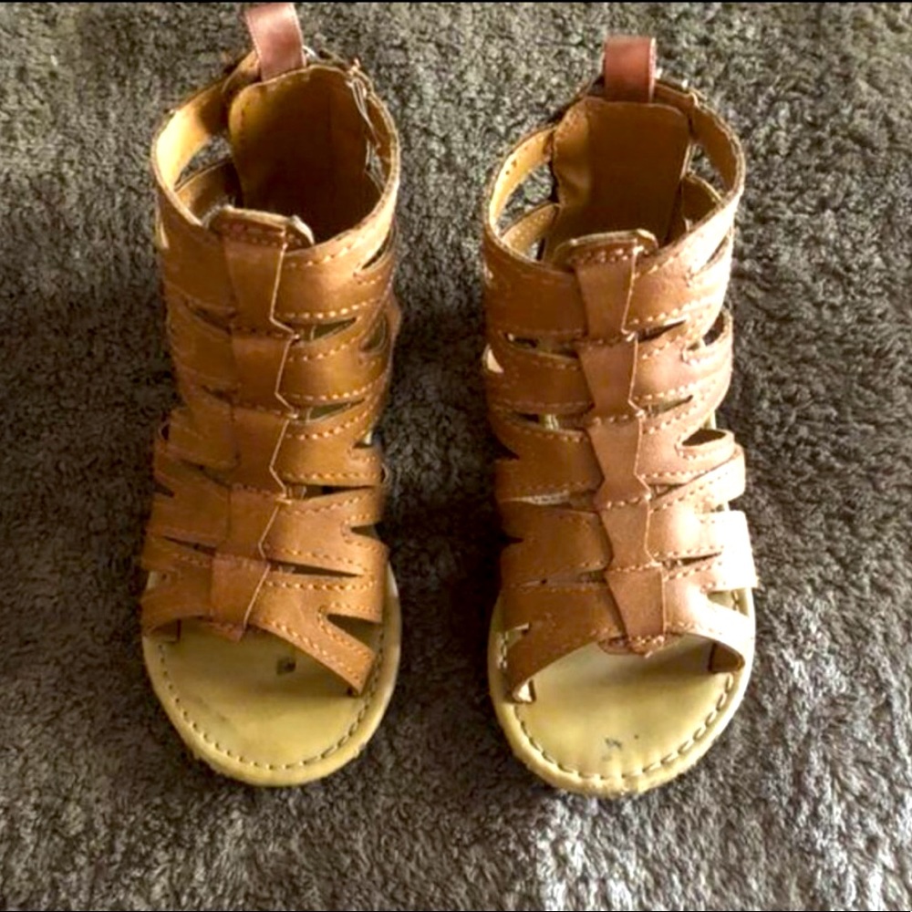 Toddlers Carter’s gladiator sandals